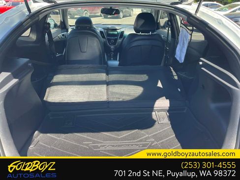 Used 2013 Hyundai Veloster w/ Style Pkg FWD image 22
