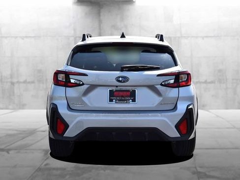 Used 2025 Subaru Crosstrek 2.5i Premium AWD/4WD image 6