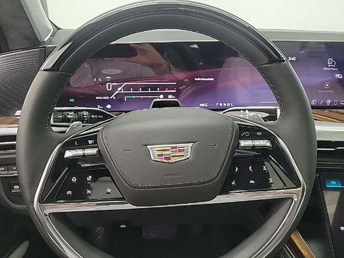 New 2026 Cadillac Escalade Platinum Luxury AWD/4WD image 9