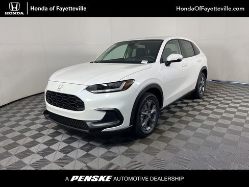 New 2026 Honda HR-V LX image 1