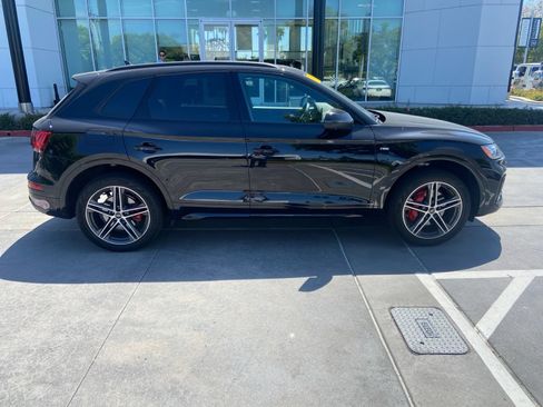 Used 2024 Audi Q5 e Premium Plus w/ Premium Plus Package AWD/4WD image 4