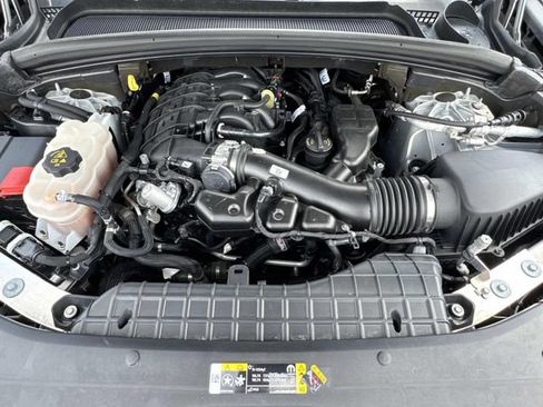 Used 2022 Jeep Grand Cherokee L Limited AWD/4WD image 10