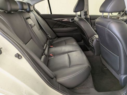 Used 2018 INFINITI Q50 Luxe w/ Sensory Package (Luxe) image 32