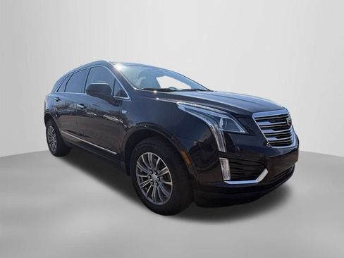 Used 2018 Cadillac XT5 Luxury w/ Driver Awareness Package image 10