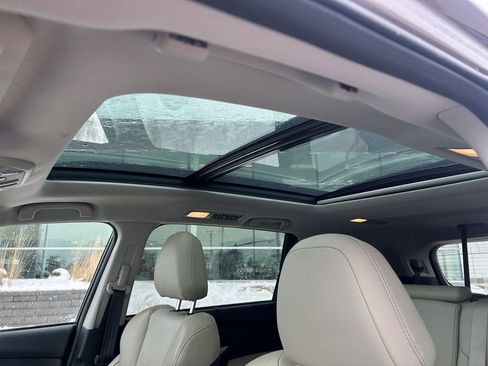 Used 2022 Subaru Ascent Limited w/ Technology Package image 24