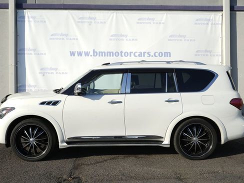 Used 2012 INFINITI QX56 4WD w/ Deluxe Touring Pkg image 8