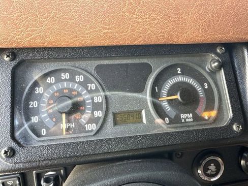 Used 2001 HUMMER H1 4-Door Open Top image 11