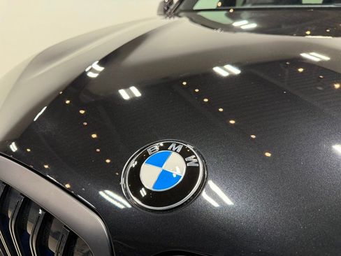 Used 2023 BMW X7 xDrive40i w/ Executive Package image 11