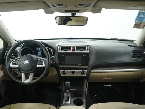 Used 2017 Subaru Outback 2.5i Limited image 13