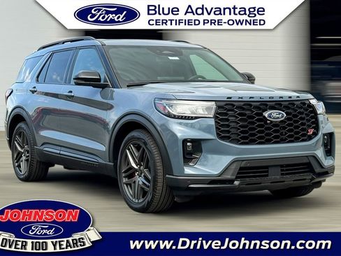 Certified 2025 Ford Explorer ST AWD/4WD image 1