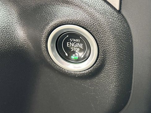 Used 2022 Chevrolet Silverado 1500 Custom image 15