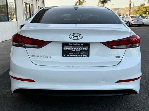 Used 2017 Hyundai Elantra SE image 8