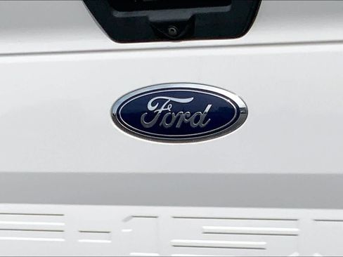Certified 2018 Ford F150 2WD SuperCrew image 26