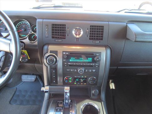 Used 2008 HUMMER H2 image 19