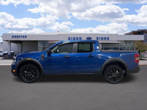 Certified 2024 Ford Maverick Lariat w/ Black Appearance Package image 6