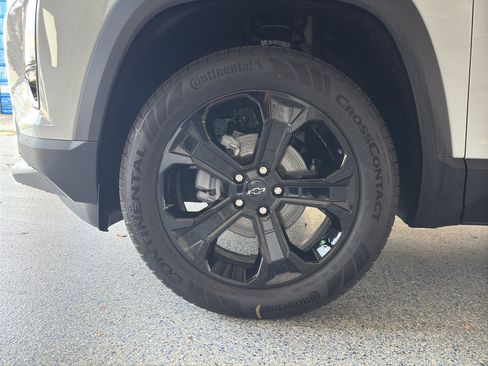 New 2026 Chevrolet Equinox LT image 31