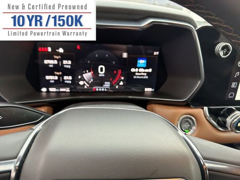 Used 2025 GMC Canyon AT4 image 19