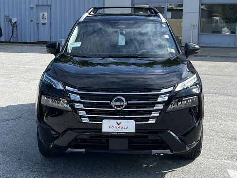 New 2026 Nissan Rogue Platinum AWD/4WD image 2