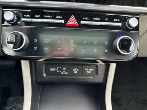 New 2026 Hyundai Tucson Limited AWD/4WD image 16