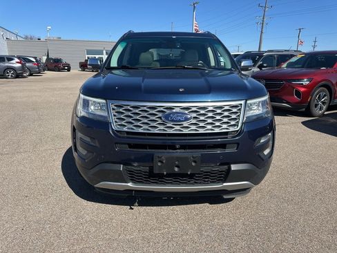Used 2016 Ford Explorer Platinum image 20