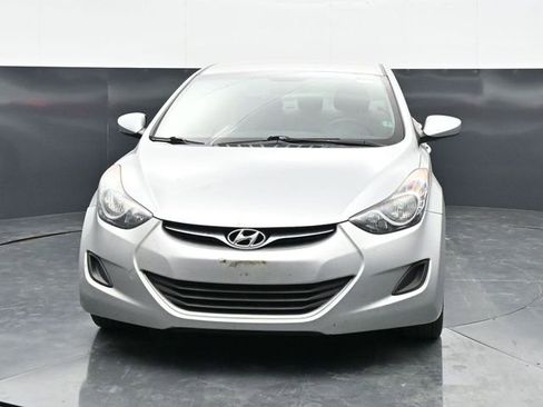 Used 2013 Hyundai Elantra GLS FWD image 2