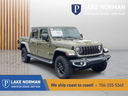 New 2025 Jeep Gladiator Sport