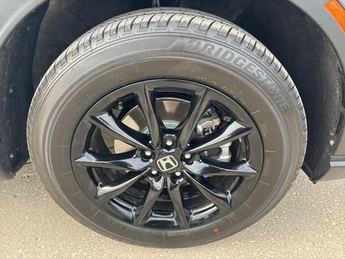 Used 2025 Honda CR-V EX-L image 11