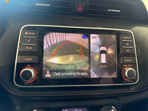 Used 2018 Nissan Kicks SR w/ Exterior Package FWD image 27