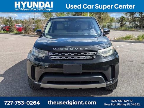 Used 2017 Land Rover Discovery HSE image 8