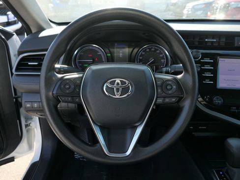 Used 2020 Toyota Camry LE w/ Fleet Convenience Package FWD image 16