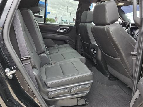 Used 2023 Chevrolet Tahoe Z71 w/ Z71 Off-Road Package AWD/4WD image 20