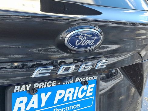 Certified 2022 Ford Edge SEL w/ Convenience Package image 31