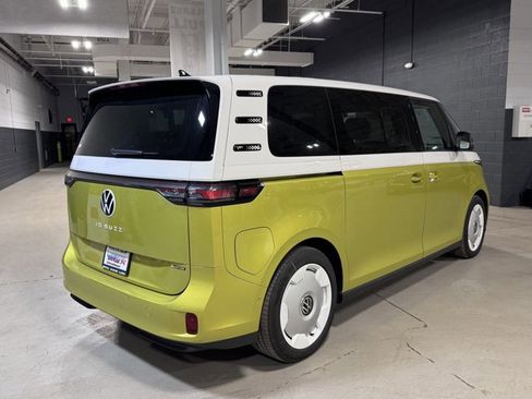 New 2025 Volkswagen ID. Buzz 1st Edition image 36