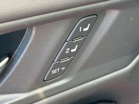 Used 2025 Honda Accord Sport image 7