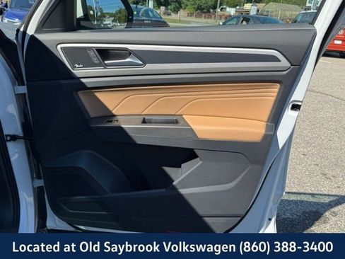 Certified 2022 Volkswagen Atlas Cross Sport SEL Premium R-Line image 27