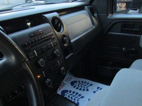 Used 2013 Ford F150 XL w/ HD Payload Pkg image 12