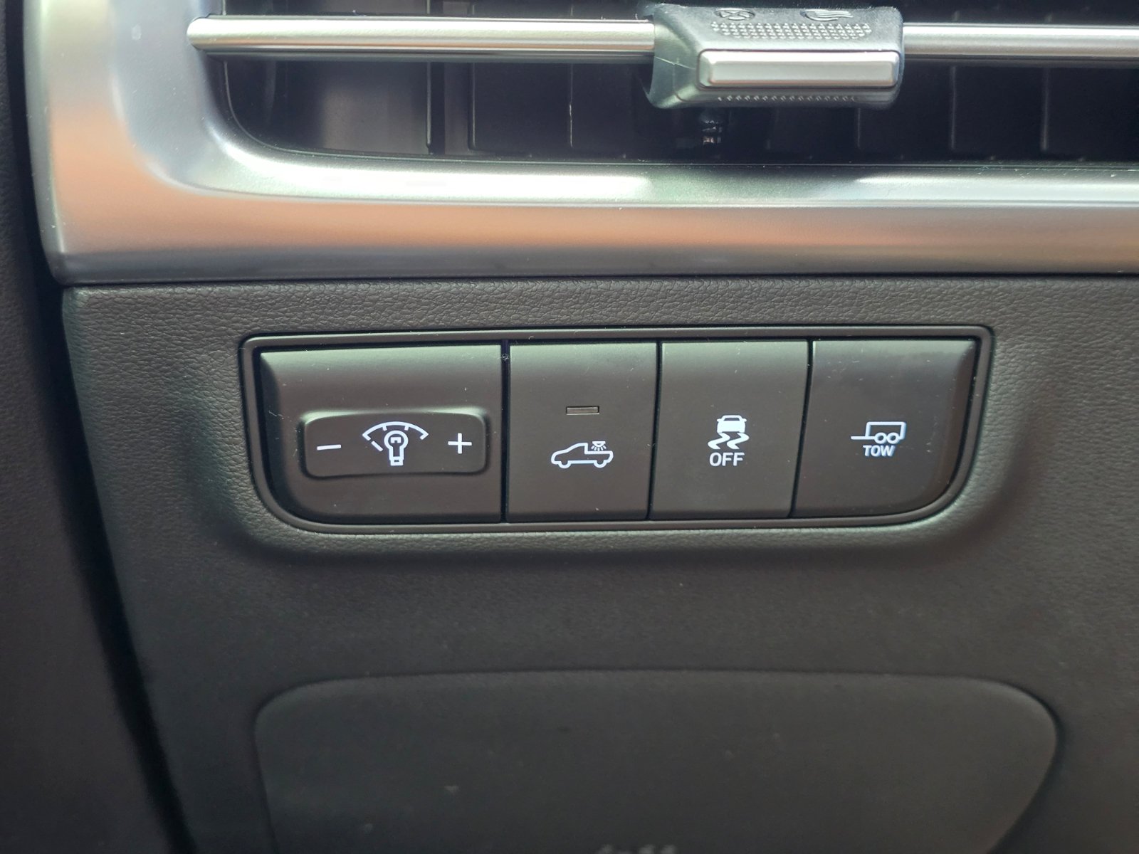 Used 2025 Hyundai Santa Cruz XRT AWD/4WD image 24