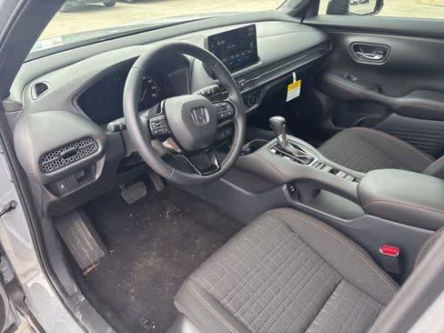 Used 2026 Honda HR-V Sport image 9