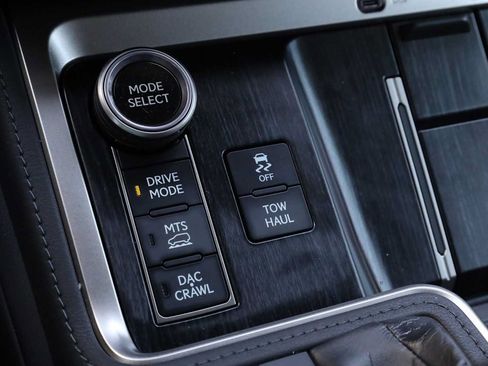 Used 2024 Lexus GX 550 AWD/4WD image 24