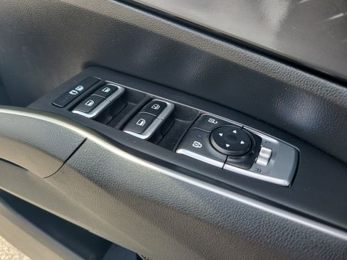 Used 2023 Kia Sorento S w/ Panoramic Sunroof Package FWD image 21
