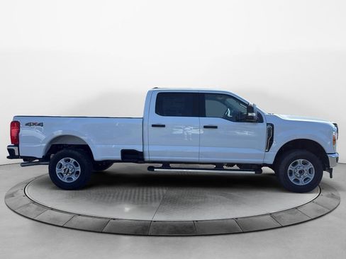 New 2026 Ford F350 XLT image 4