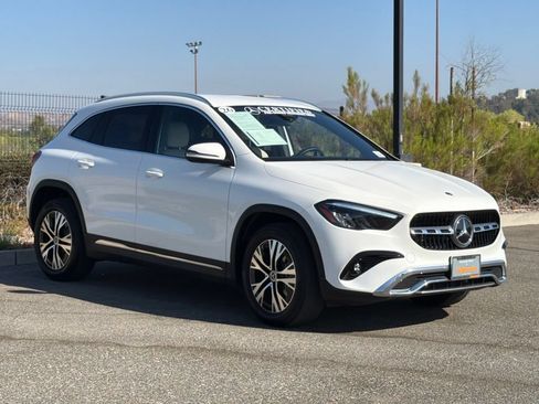 Certified 2026 Mercedes-Benz GLA 250 4MATIC image 5