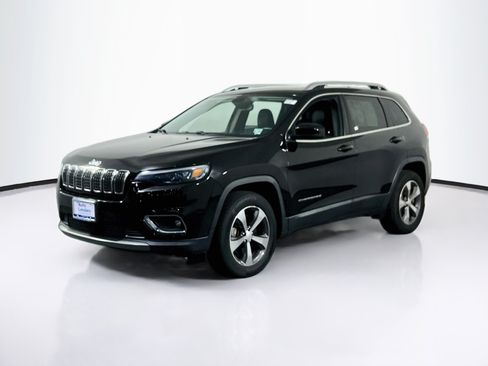 Used 2019 Jeep Cherokee Limited AWD/4WD image 1