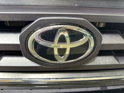 Used 2023 Toyota Tacoma SR5 image 9