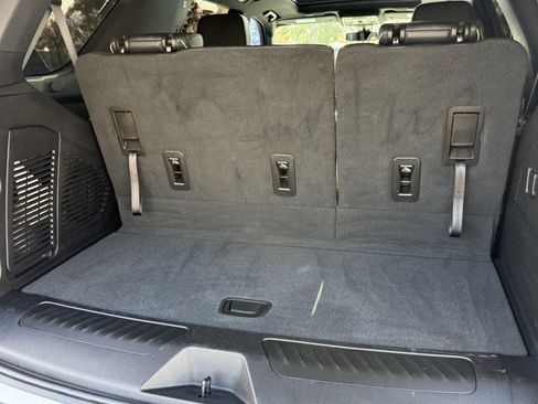 Used 2022 GMC Yukon SLT image 33