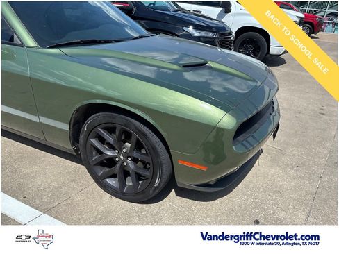 Used 2021 Dodge Challenger SXT w/ Blacktop Package RWD image 4