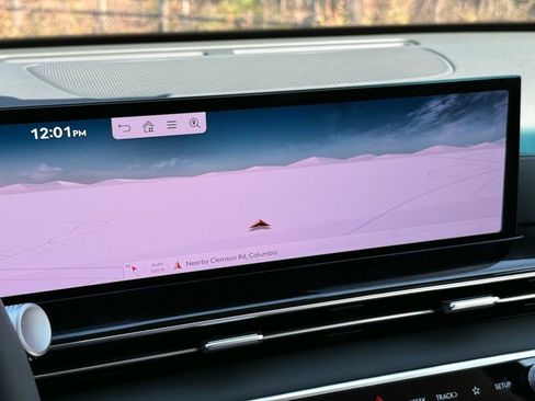 Used 2025 Genesis GV80 2.5T Standard image 3