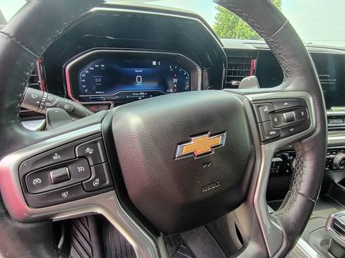Used 2022 Chevrolet Silverado 1500 LTZ AWD/4WD image 24