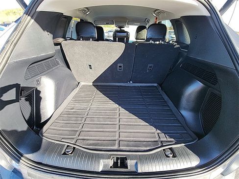 Used 2022 Ford Escape SEL image 32