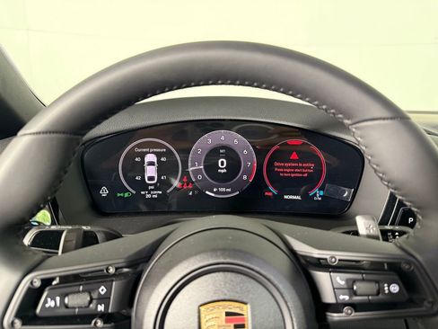 New 2025 Porsche Panamera image 37